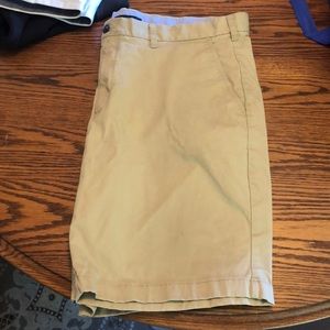 Men’s Tommy Hilfiger shorts size 40W